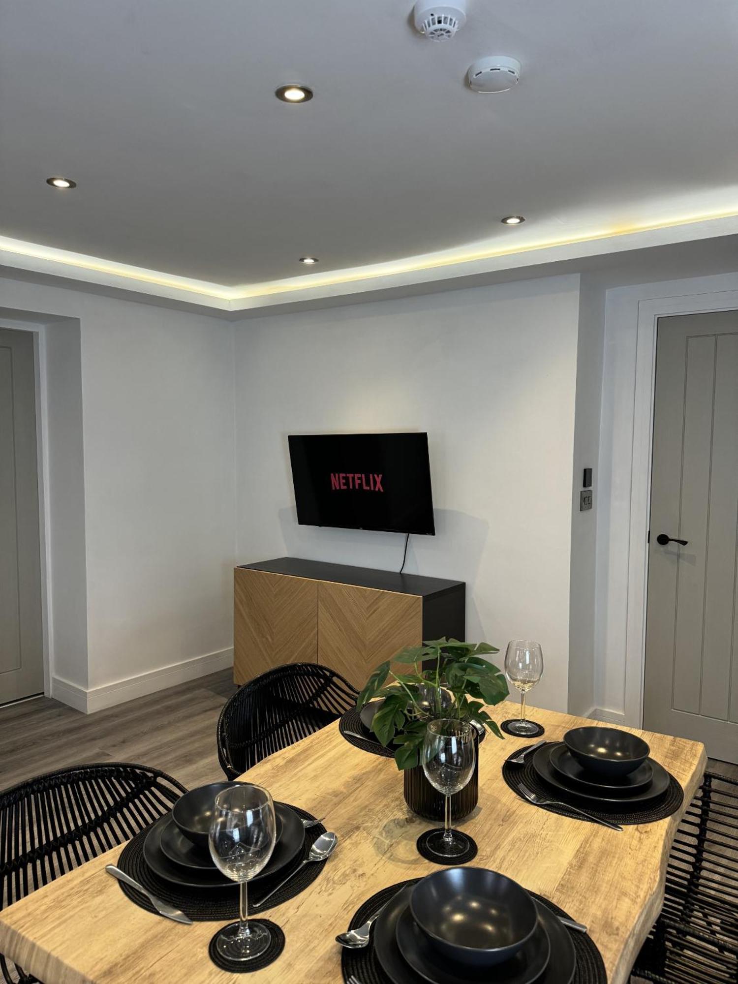 Central Hull Apartments Kingston upon Hull Bagian luar foto